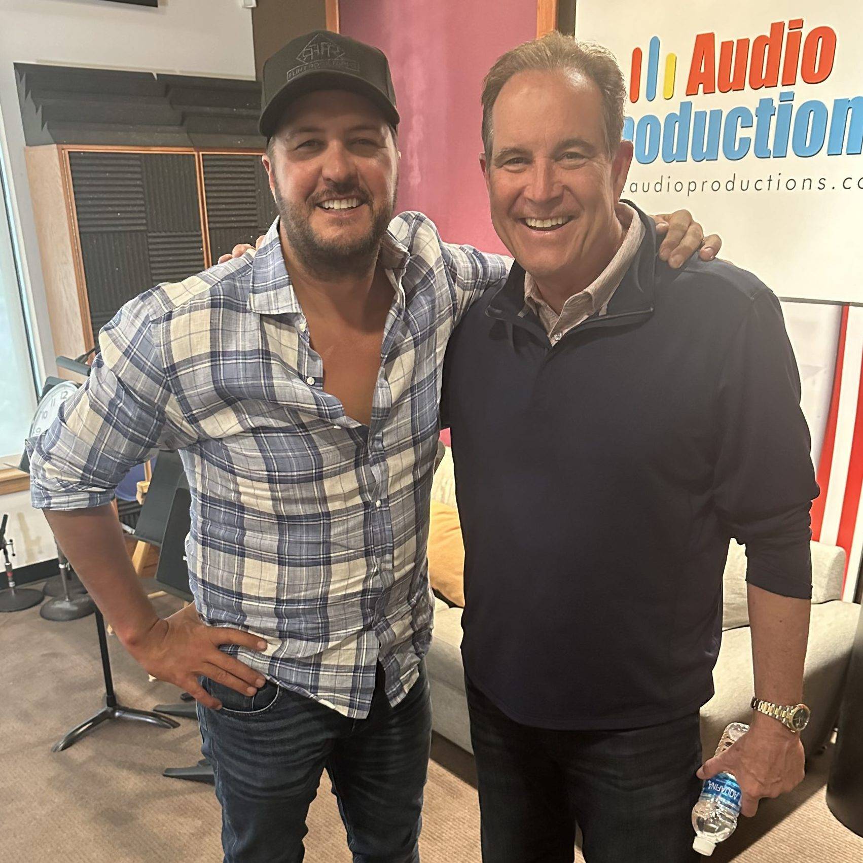 Read more about the article Luke Bryan & Jim Nantz